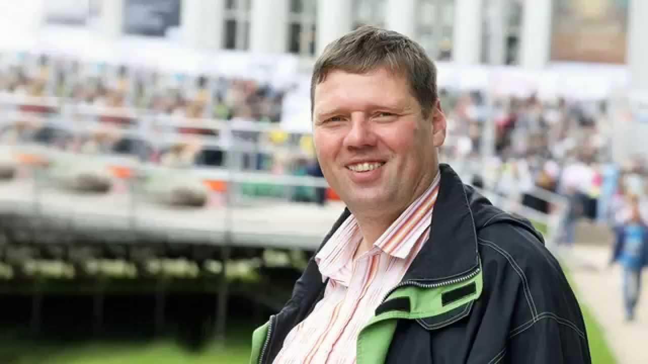 Tris sidraba upes tek, Jāzeps Vītols, Uldis Leiškalns