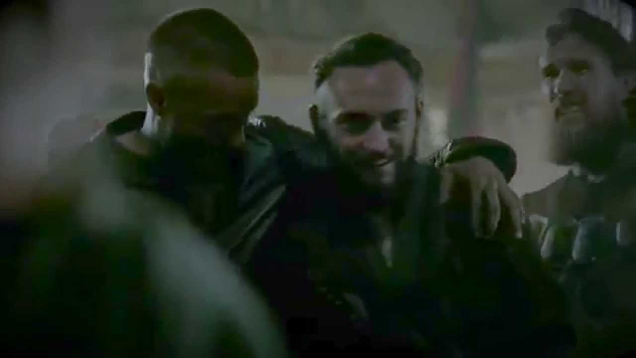 Ragnar and Athelstan-Take me to church