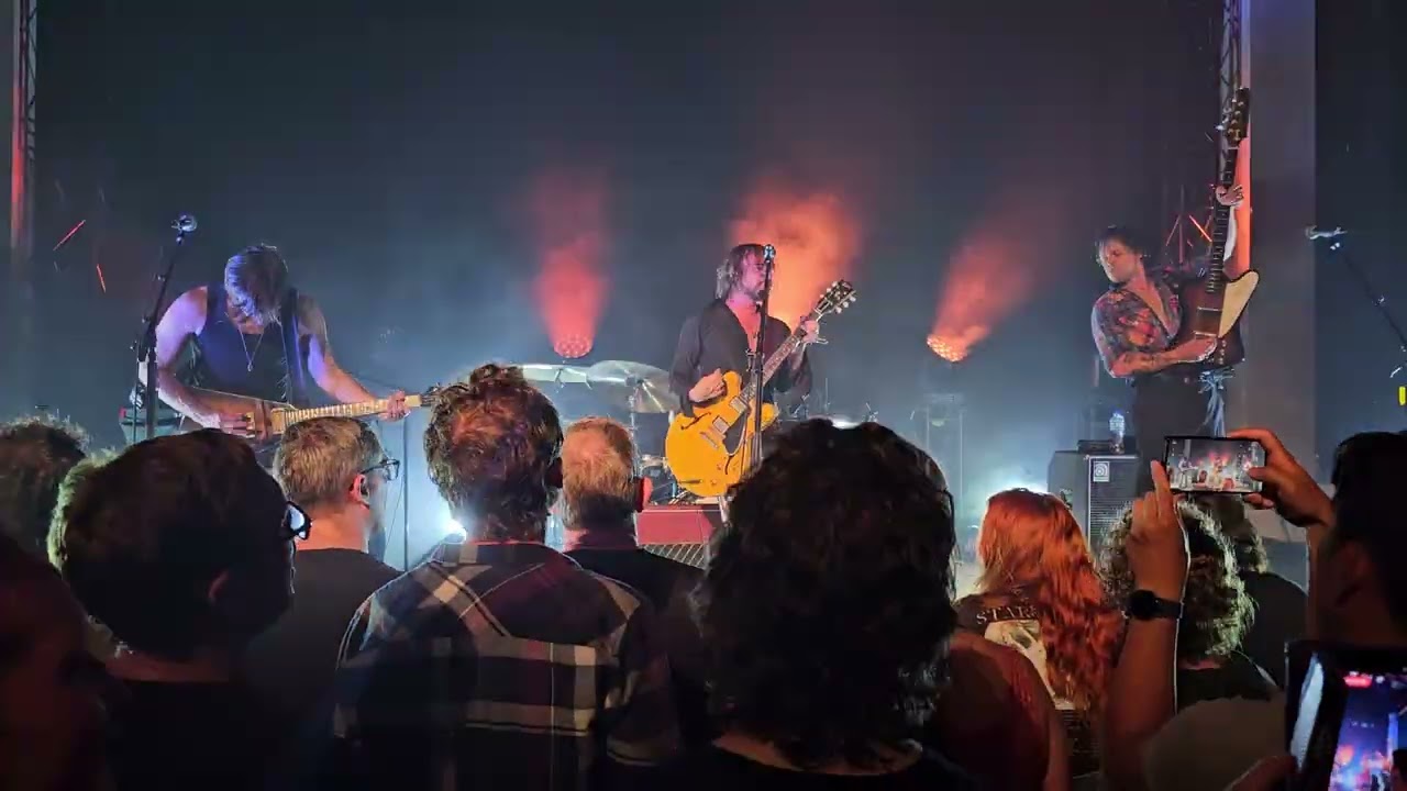 Jet (LIVE) - Cold Hard Bitch, Meow Nui, Wellington 13 02 2026