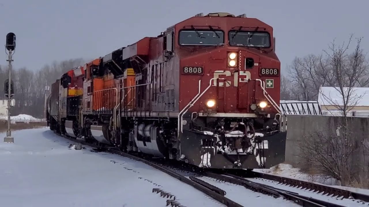 23RD STREET ACTION with 4 trains, meets, 3 different RRs & more!