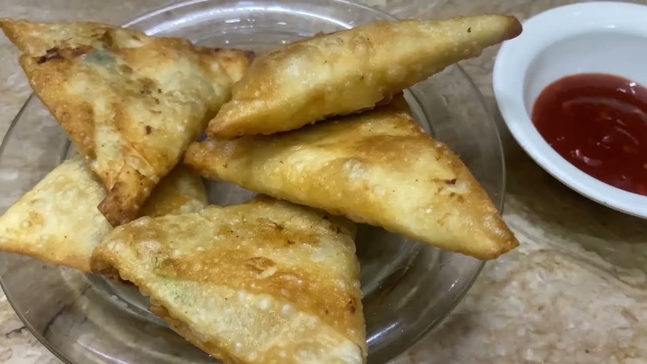 Easy samosa recipe #ramzanspecial #samosa #ramadan #ramzanrecipes #iftar #iftarrecipe #iftarspecial