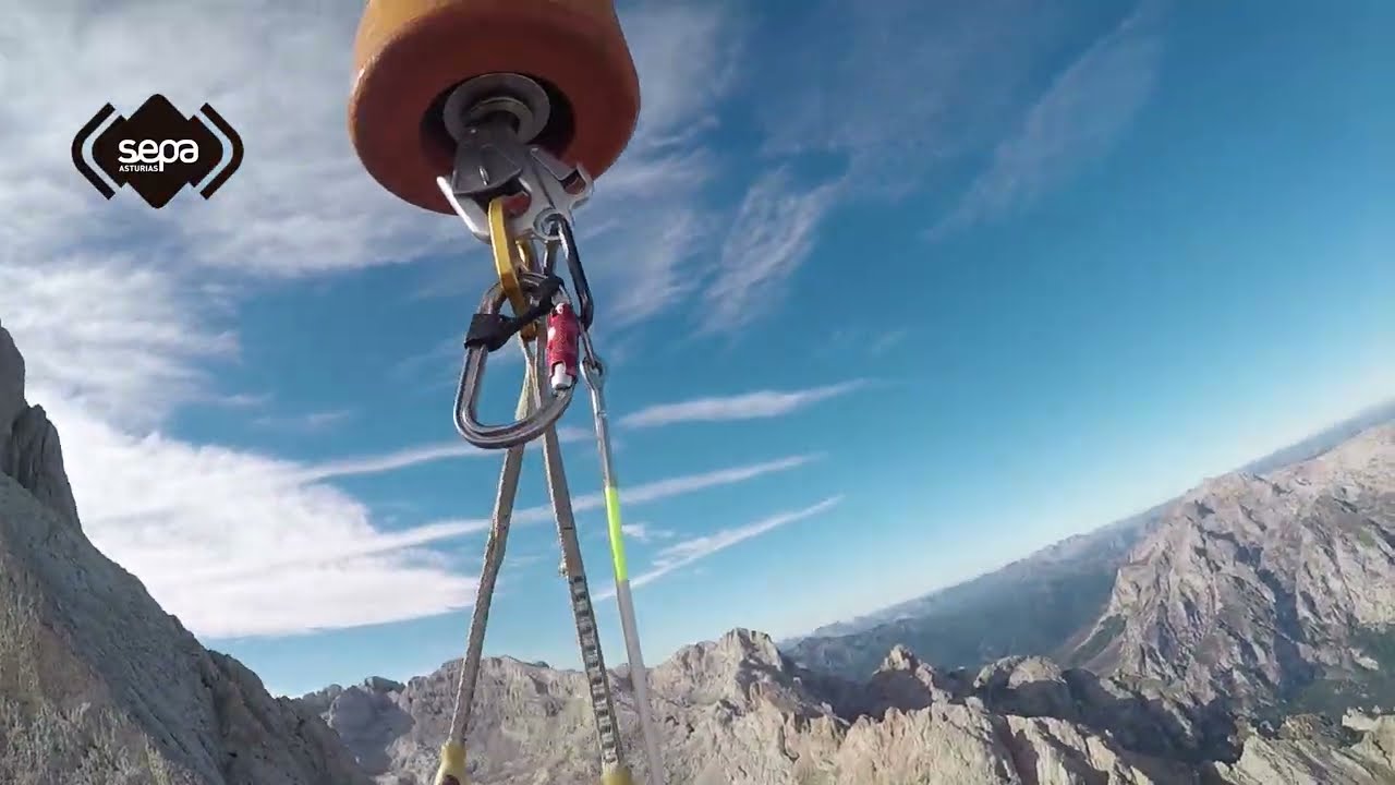 2022.09.04 Rescate Arista Noroeste del pico Cabrones en Cabrales