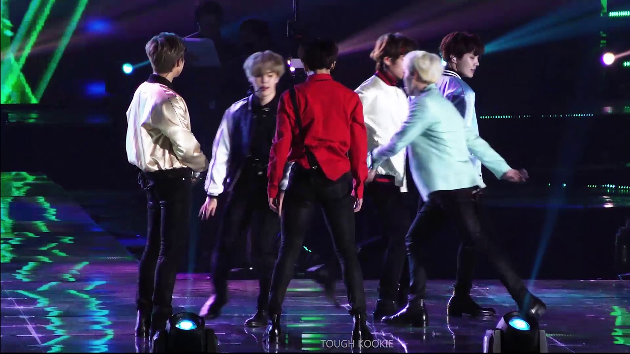 20180125 Seoul Music Awards DNA (Jungkook focus)fancam