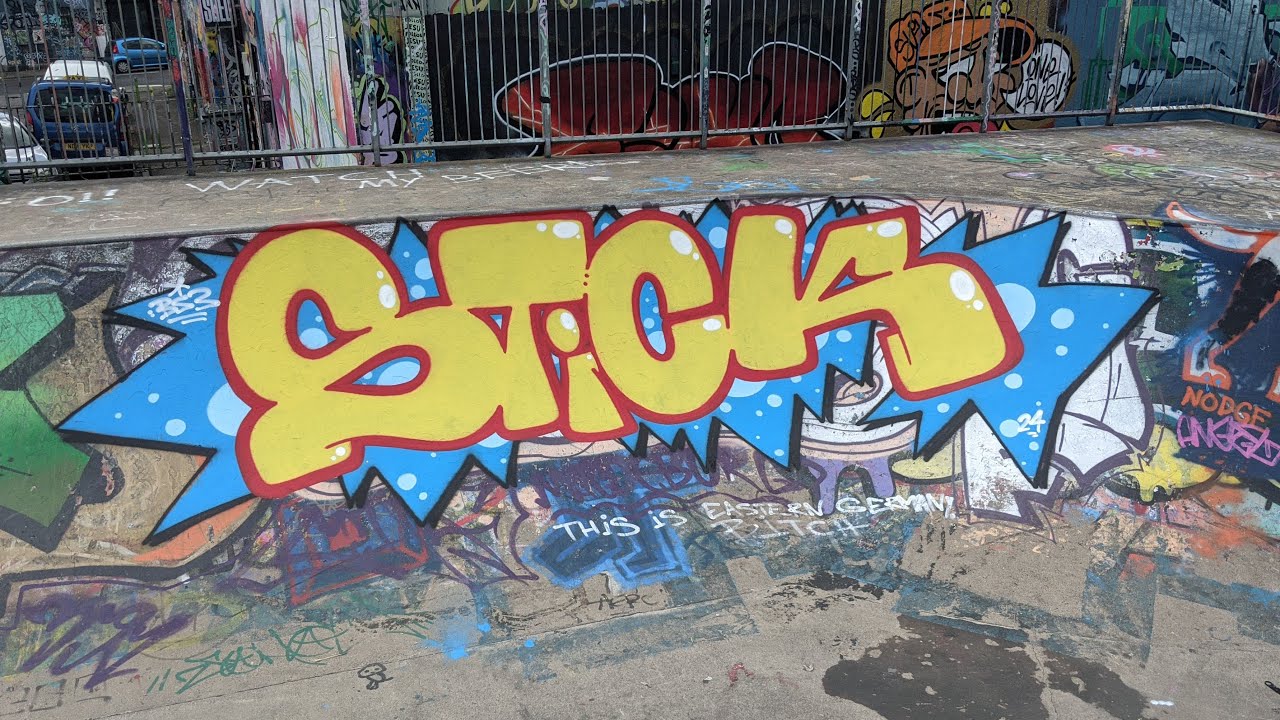 SERIAL FILLER #14 Graffiti Dean Lane Skatepark