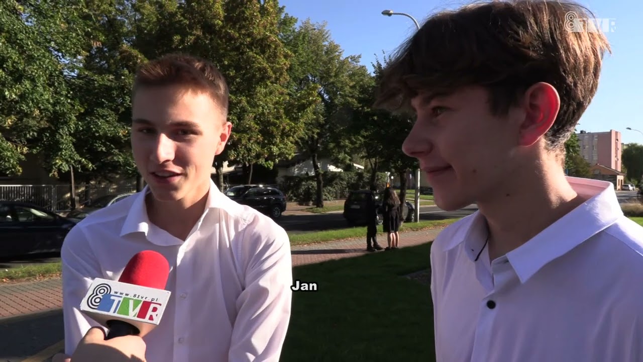 Rozpoczęcie roku szkolnego w II Liceum Ogólnokształcącym w Sieradzu