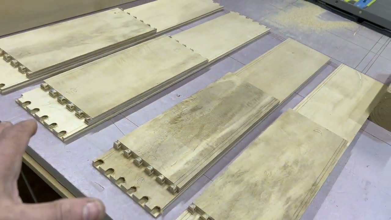 Dovetail jig set up - Cutting two corners in one pass