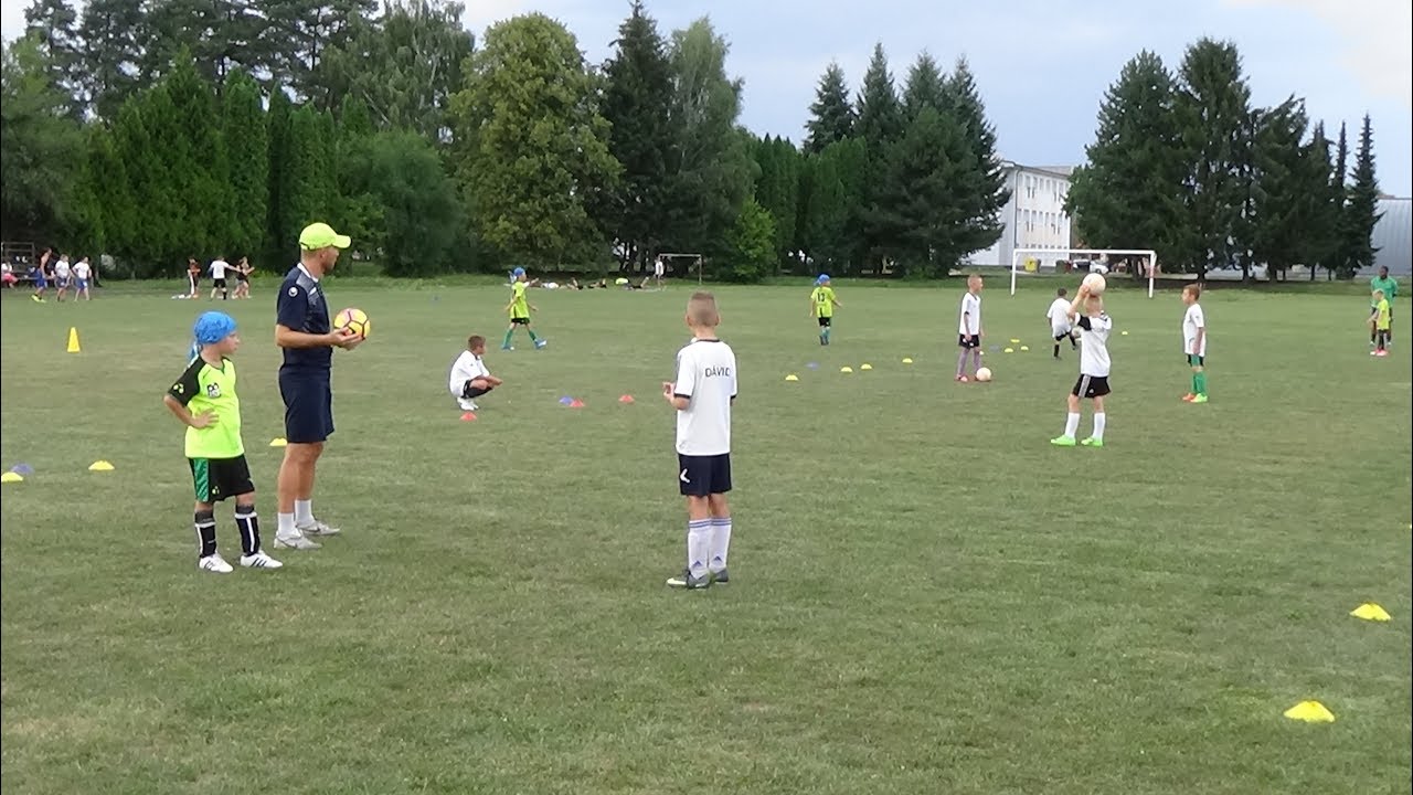 Futbalový TRÉNING S LOPTOU | FC Baník Prievidza U10