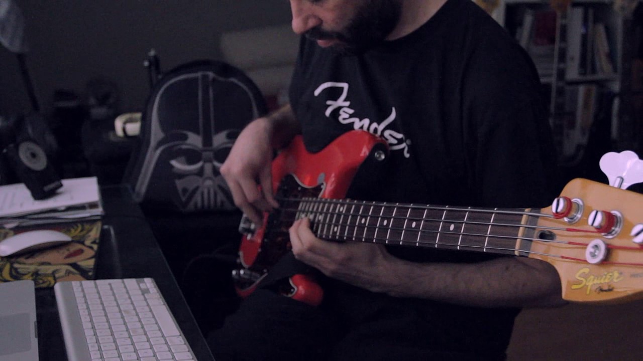 Jam on muted flatwounds