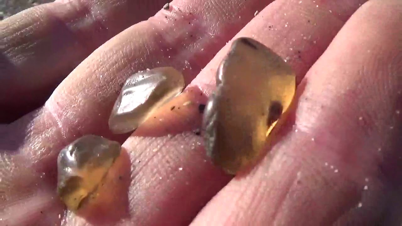 Treasure Comes In All Kinds Metal Hounding & Rock detecting Quest For Details Season 4 episode # 2