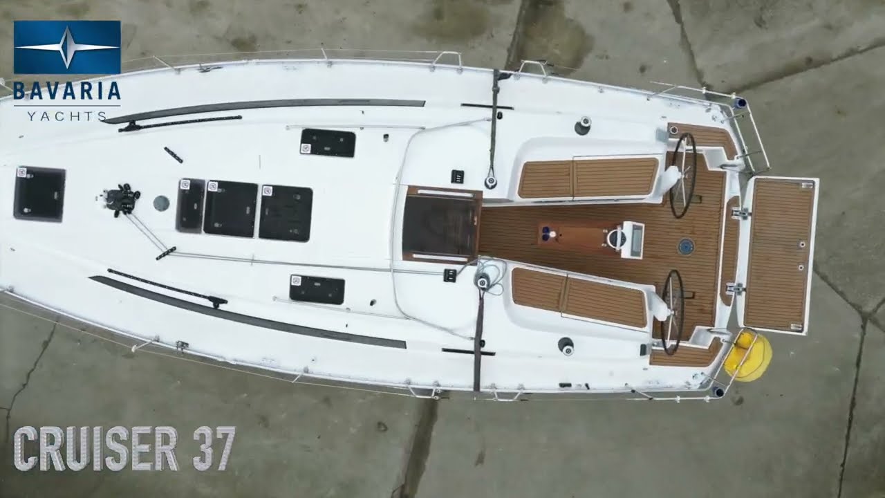 ELAD&Oacute; - Bavaria Cruiser 37