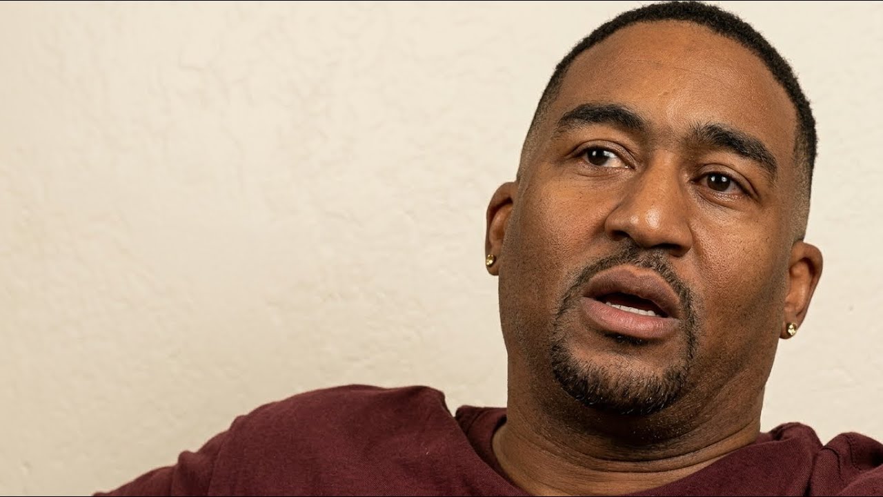 &ldquo;Tupac Begged Me To K*LL Suge Knight While In The Hospital&rdquo; Personal Assistant Reveals Everything 😳