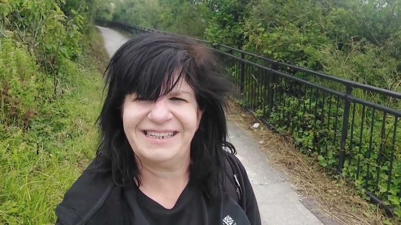 Walking around White Cliffs of Dover