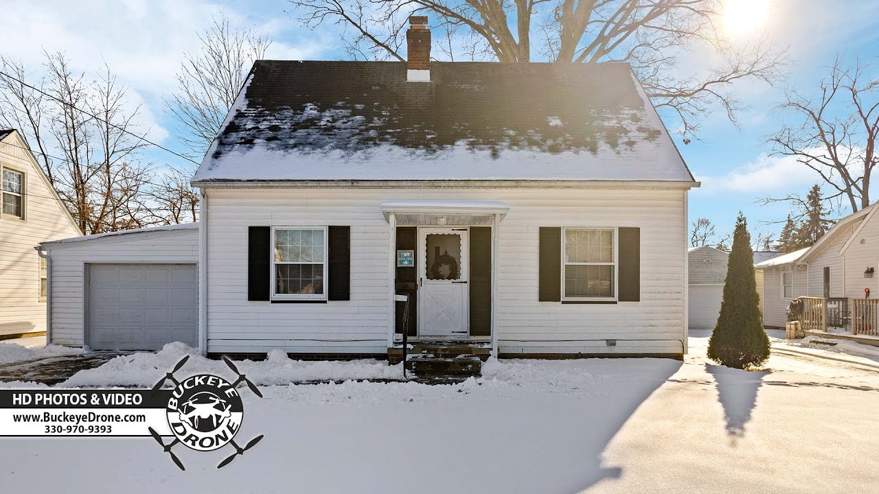 3030 Helen Pl NW CANTON, OH 44708