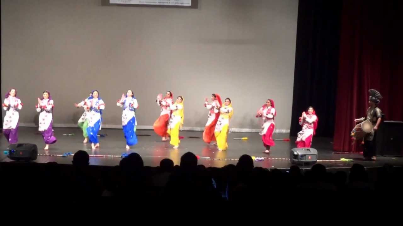 BC Bhangra Girls (BCBG) @ SinCity Bhangra 2013
