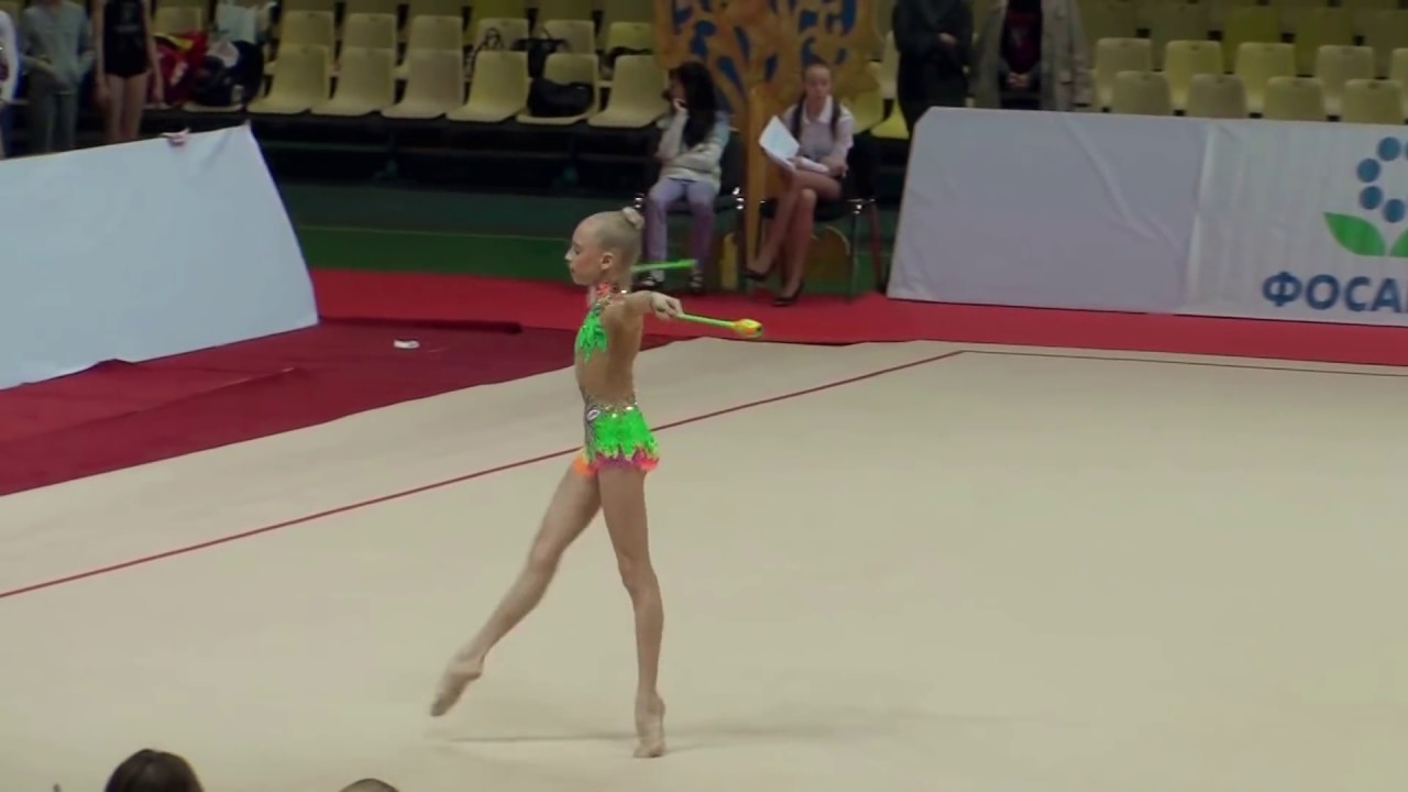 Яна Кудрявцева, булавы, ЧМ 05.2011 Художественная