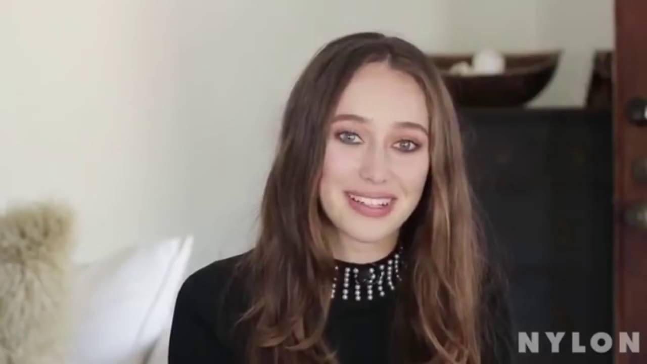 Funny moments Alycia Debnam Carey