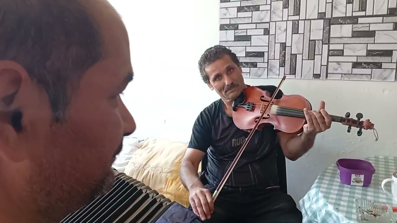 Romský překrásný hangatov 