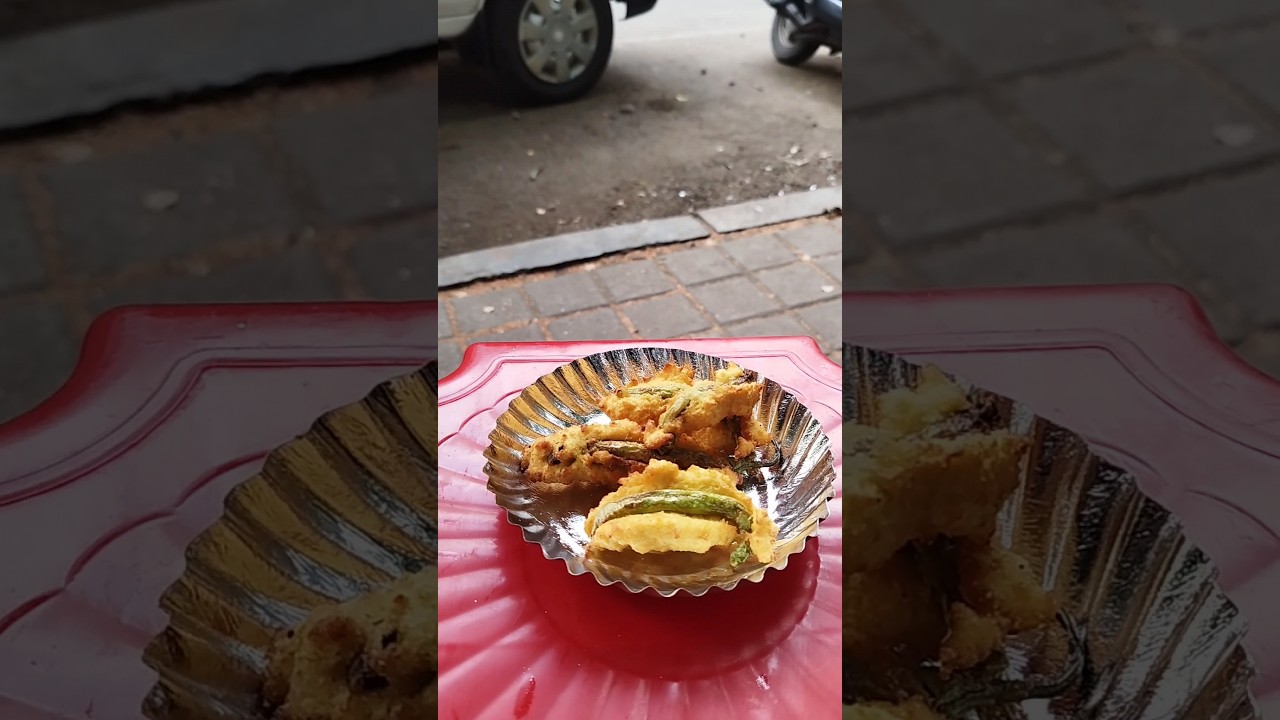 MARATHWADA FAMOUS KHICHDI - MIRCHI BHAJI 🌶❤ #india#pune #mirchi #bhaji #khichdi #foodie#shortsvideo