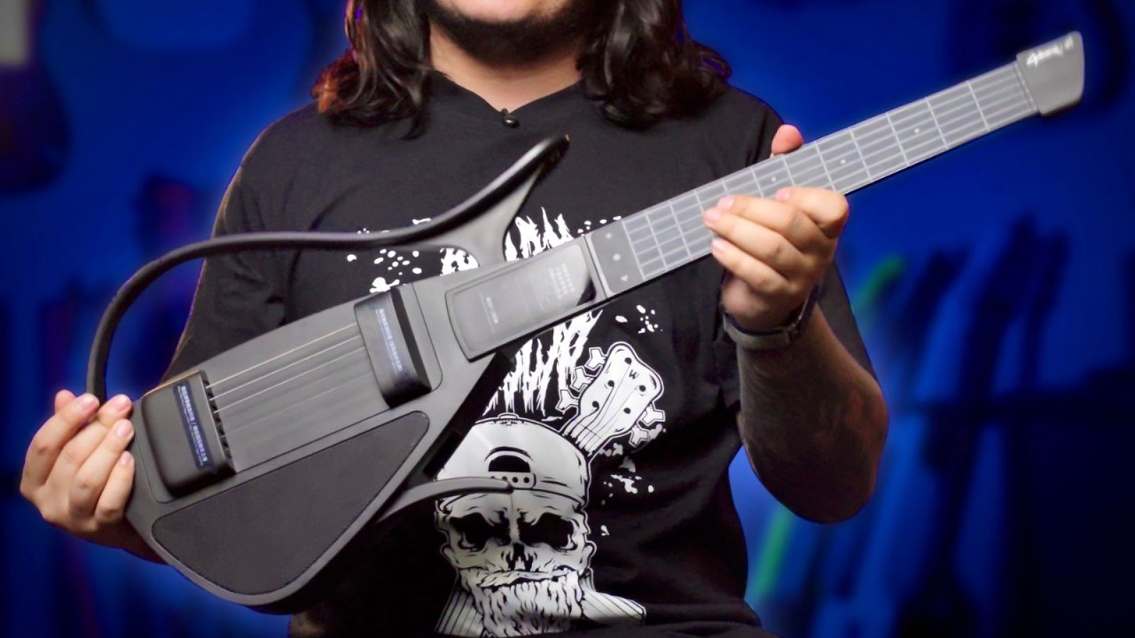 Probé la guitarra más RARA que existe 😲🤖 - ENYA Cyber-G