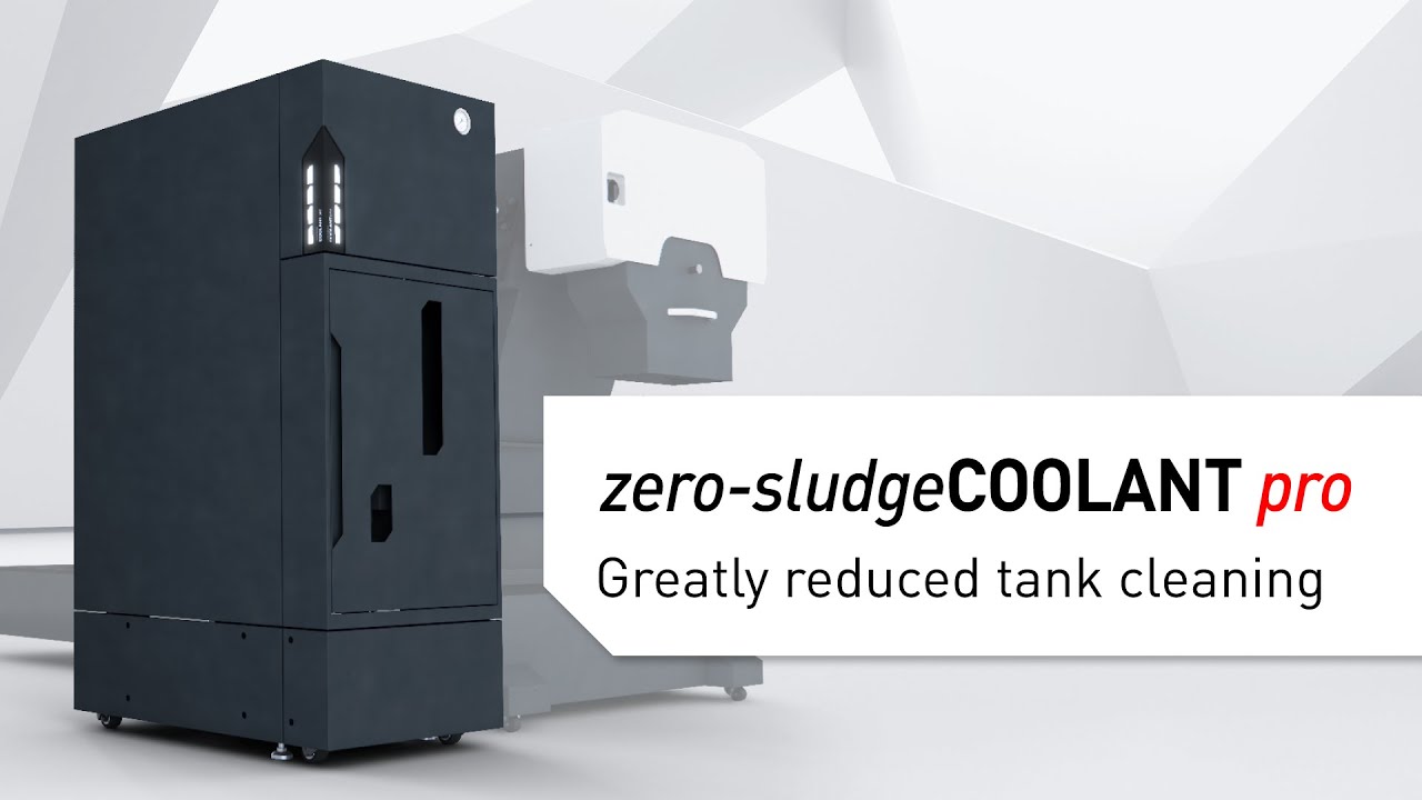Vertical large-capacity coolant tank 