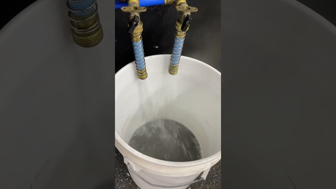 🏍️ Motorcycle Makeover in 45 Seconds! ✨💦