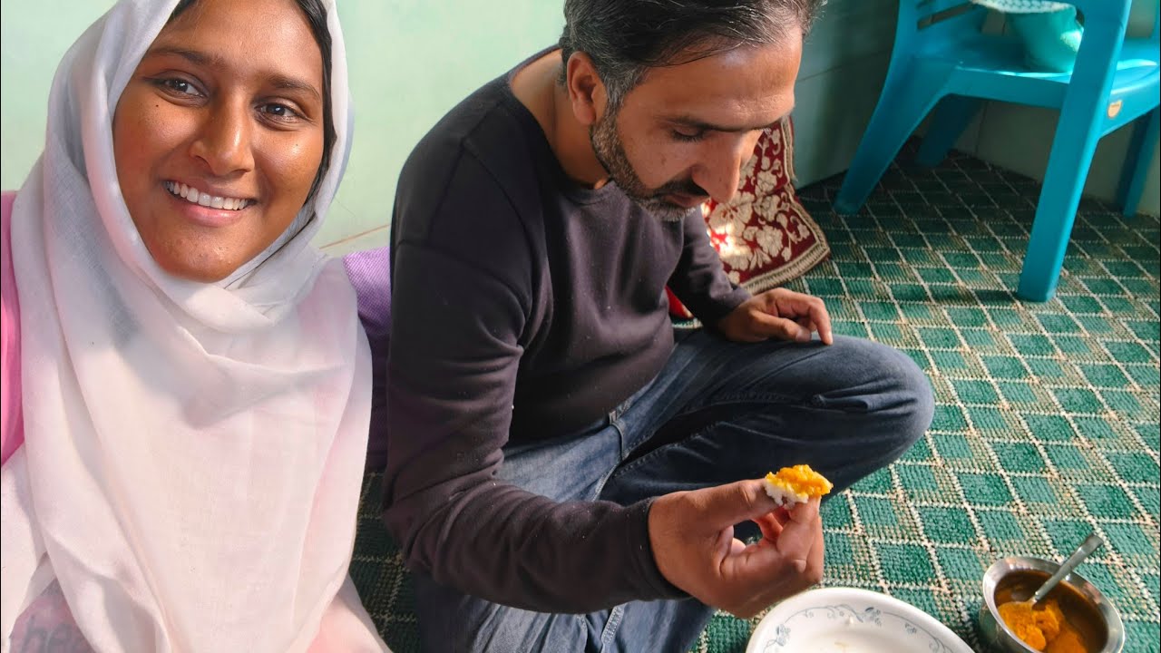 My Kashmiri husband ❤️ eating Tamilnadu Trational breakfast Appam 🥰 #food #appam #kashmir #life 