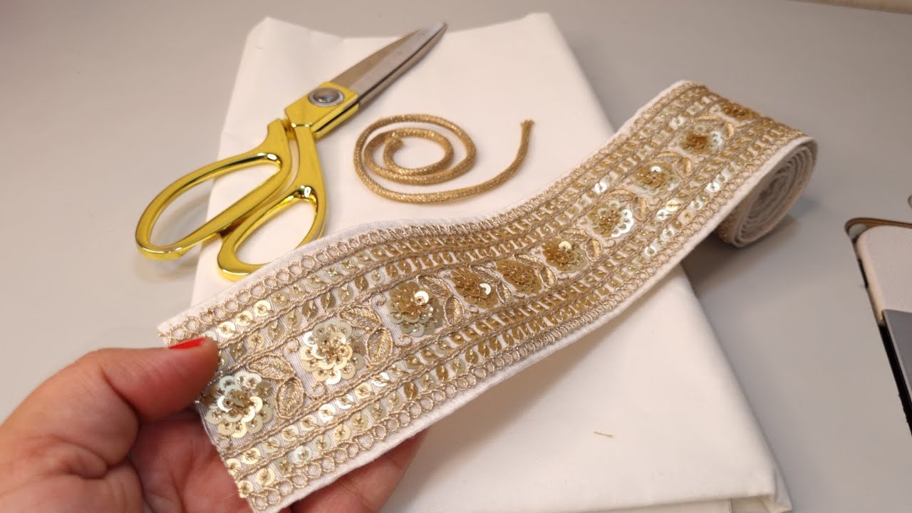 gold lace लगाकर बनाएं white Bell Sleeves का डिज़ाइन /Latest Sleeves Design for White and Gold Kurti