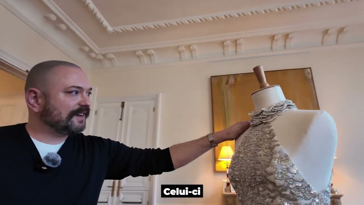 Dans l’atelier secret de la créatrice qui habille l’élite