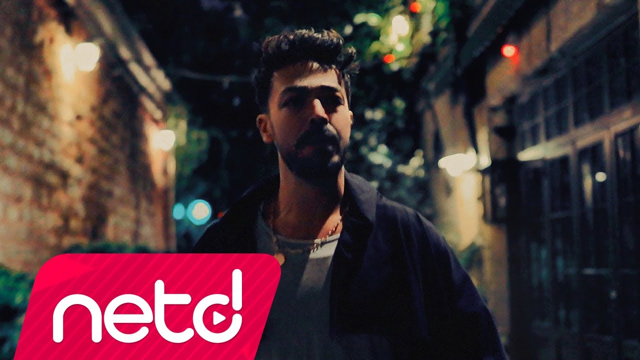 Gökhan Yarkent - Yıkılacak Dünya