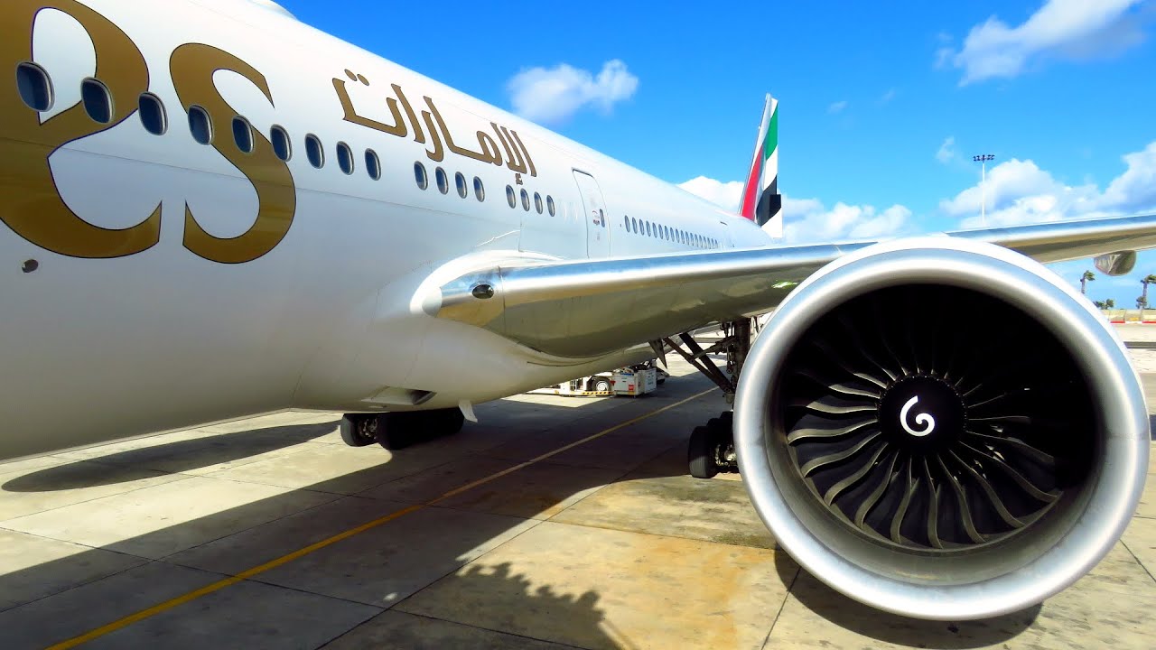 ОТЧЕТ О ПОЕЗДКЕ | Самолет Emirates 777-300ER (ЭКОНОМ-КЛАСС) | Мальта – Ларнака (в пределах Европы!)