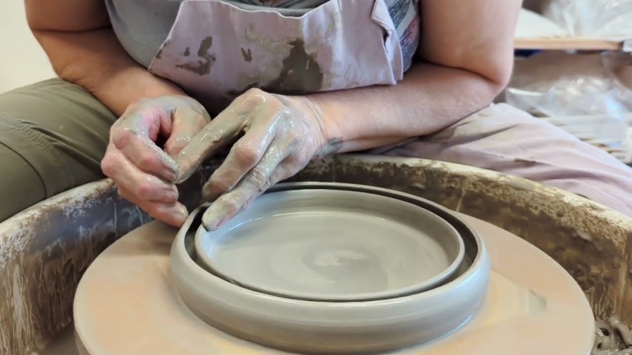 Watch Me Make a Bubble Rimmed Plate - Part 1 - Throwing on the Potters Wheel