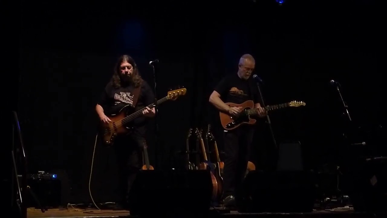 010 - John Martyn Summer Gathering 2023 - Alan Murphy with Martin Byrne