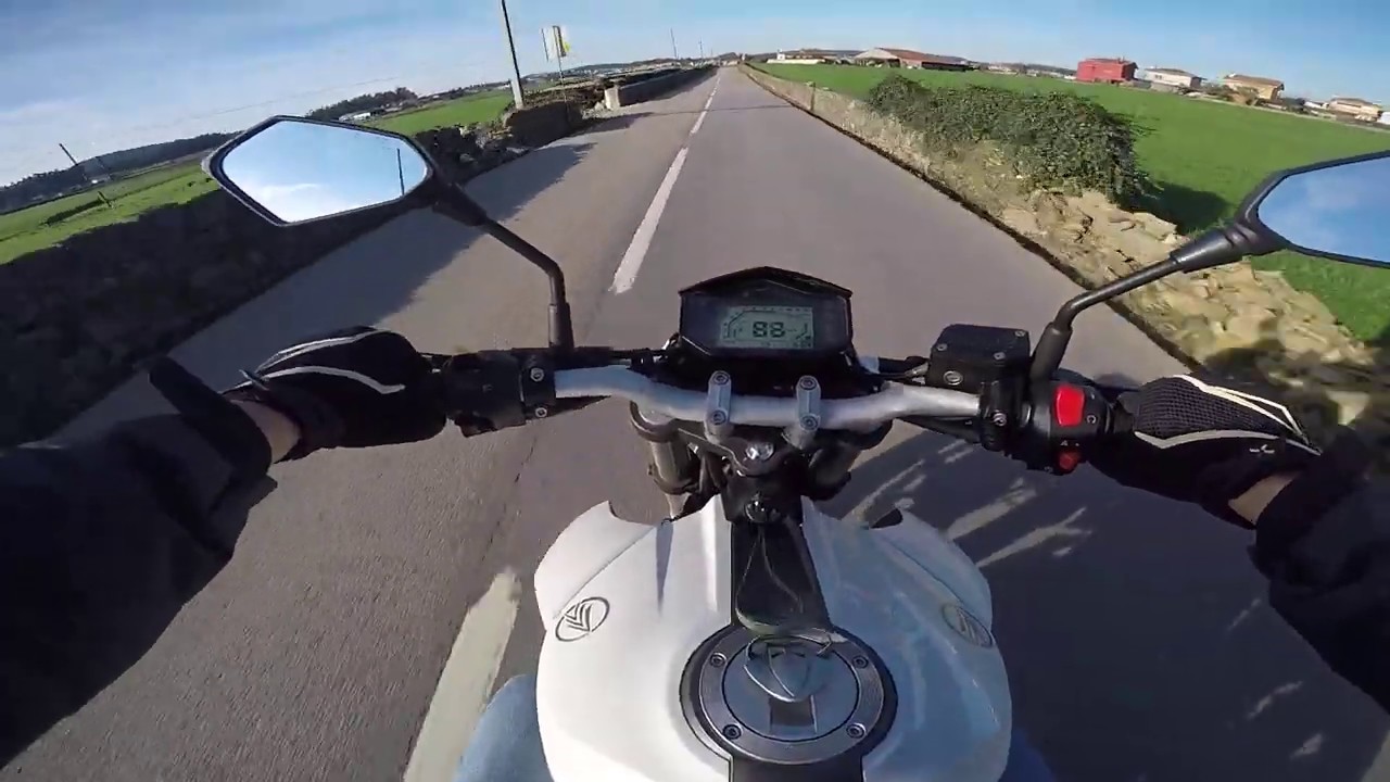KEEWAY RKF125 - APANHEI UM SUSTO