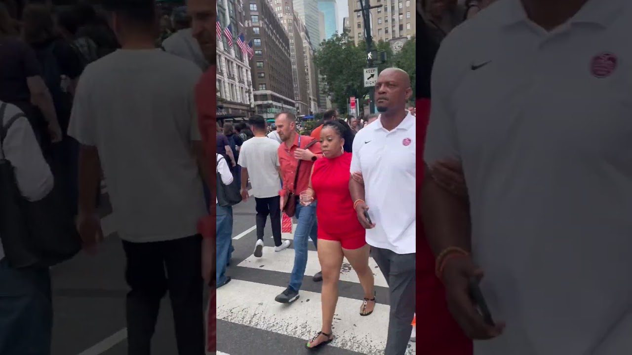 Walking around New York&rsquo;s 34th Street Herald Square