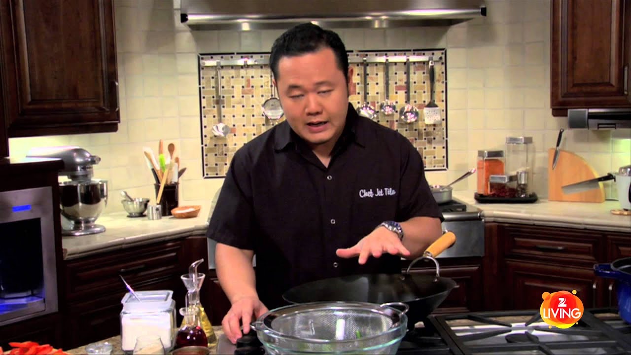 Prik Khing Curry Recipe: Chasing The Yum | Video | Z Living