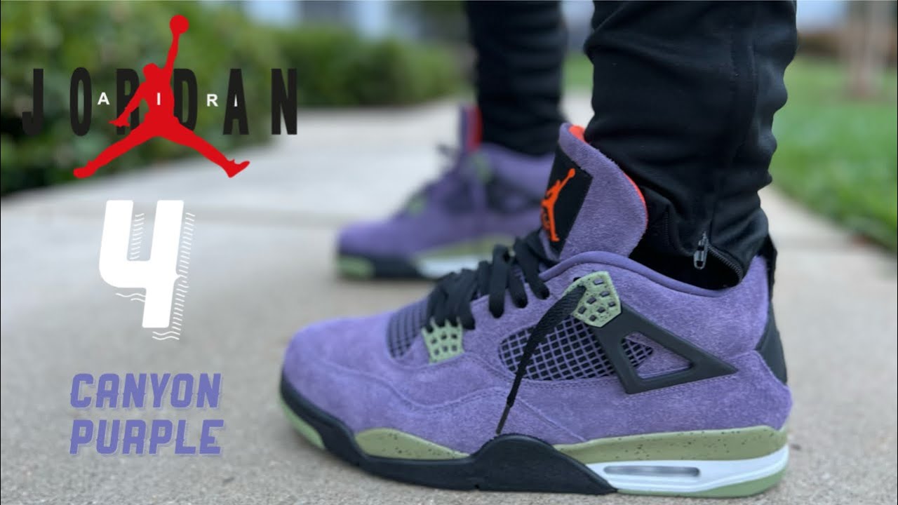 AIR JORDAN 4 