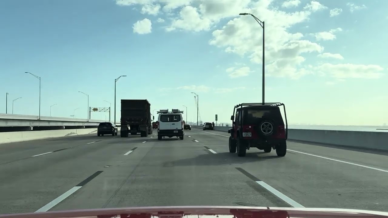 Driving from St. Petersburg to Tampa #travel #i4 #florida #roadamerica 