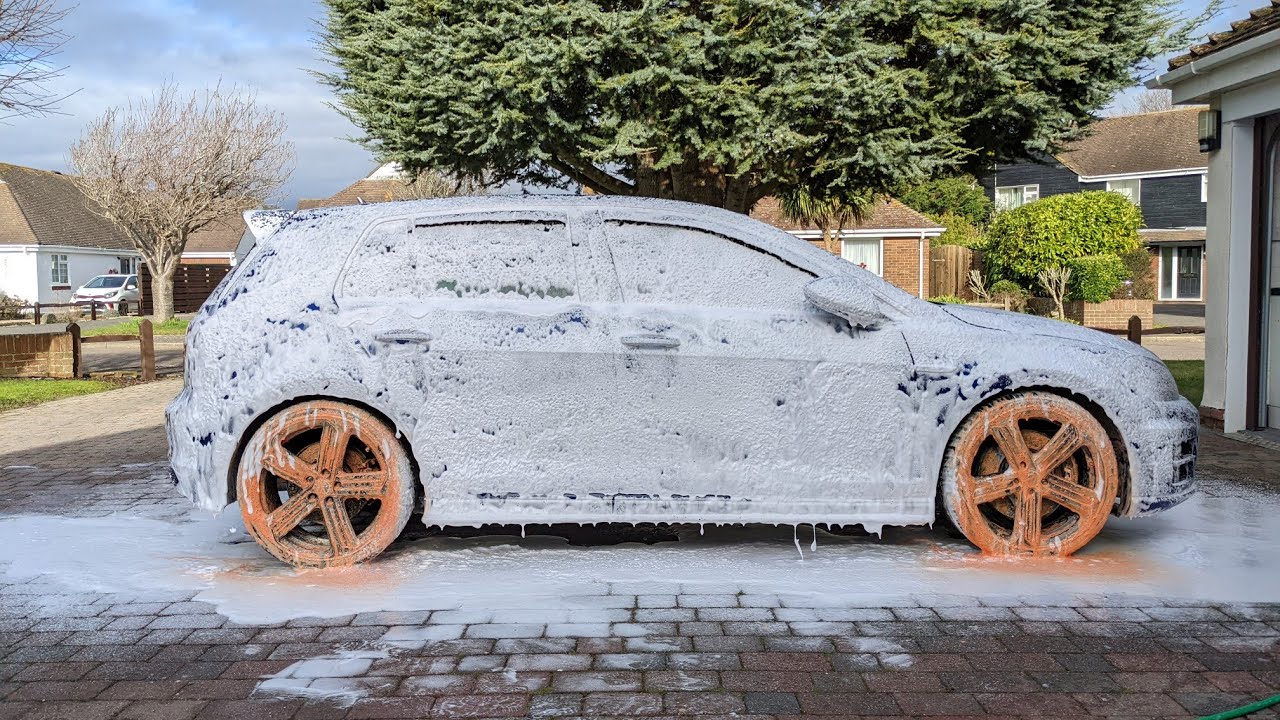 VW Golf R - Snow Foam Car Wash and Protect