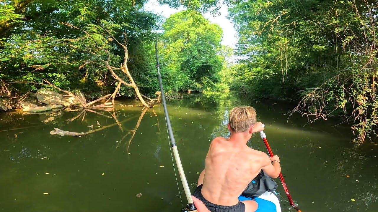 QUE FAIT CE POISSON ICI ?? Pêche à la cuillère en paddle