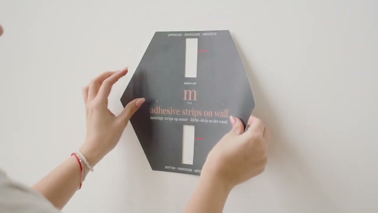 Modulari fotocollage ophangen – Fotowand maken zonder boren