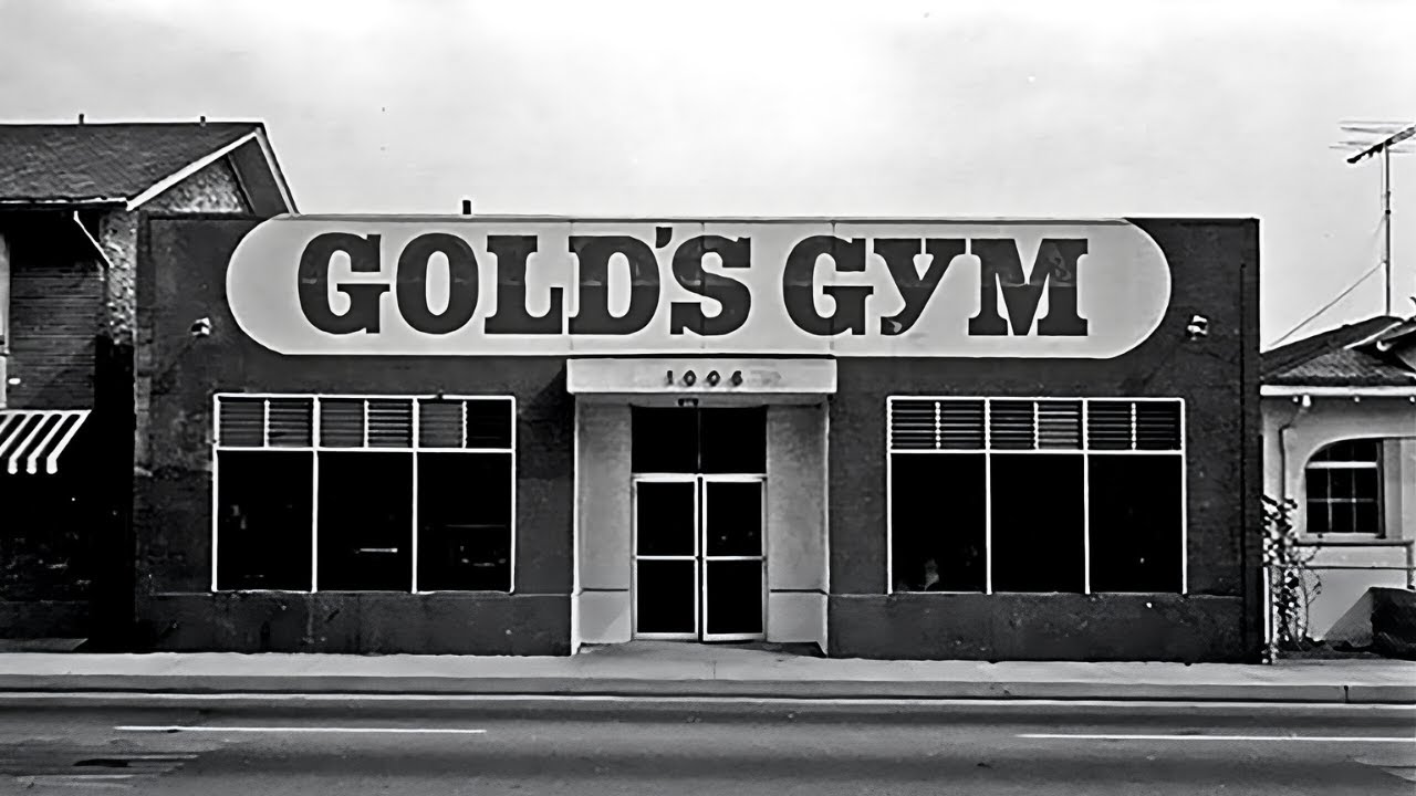 La Historia del Gimnasio que Cambió el Culturismo para Siempre