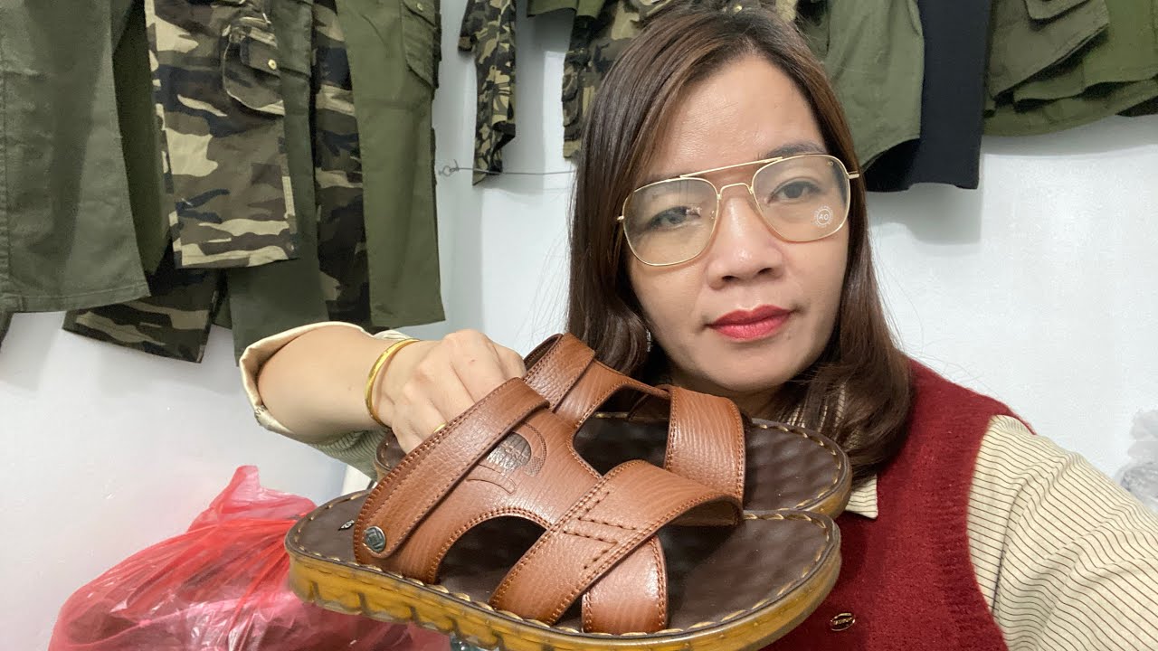 Ngày thần tài em lại giảm 80% cho đôi dép ra bò hàng. Pháp áo phi lót 726 và vẫn bao ship toàn quốc 