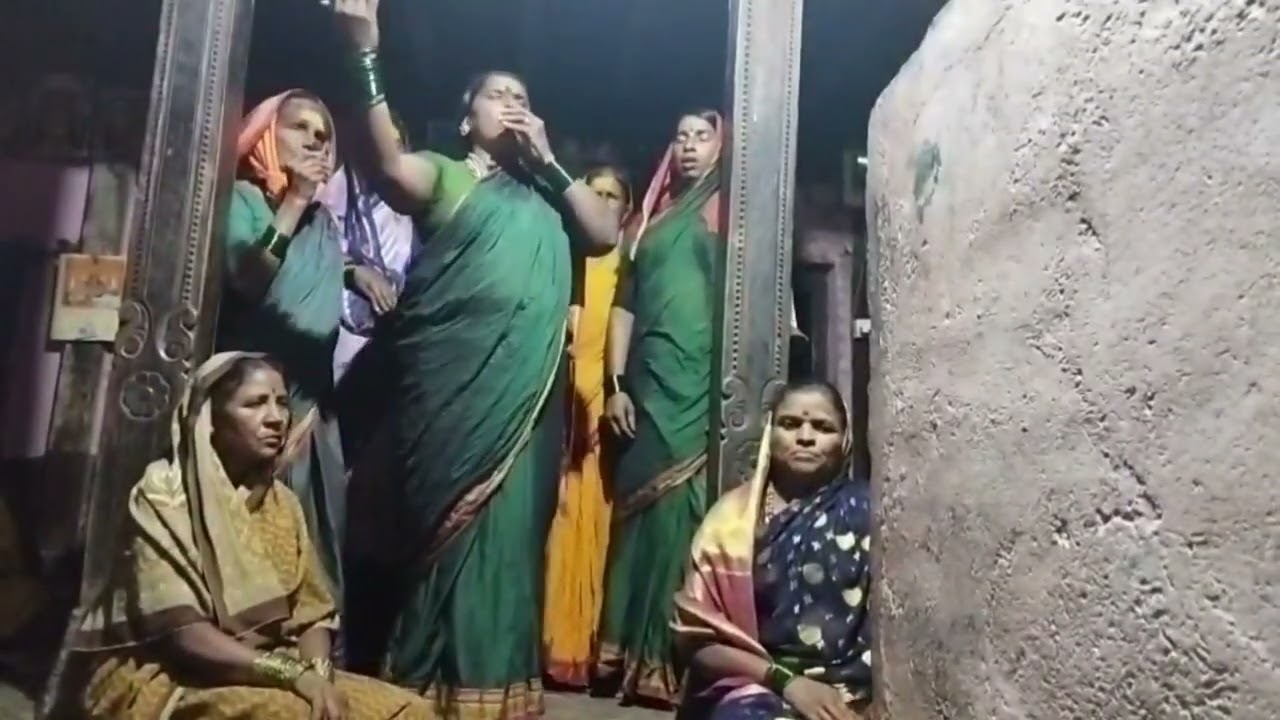 ಹೊನ್ನ ಹುಲಿಗೆಮ್ಮನ ಹಾಡು