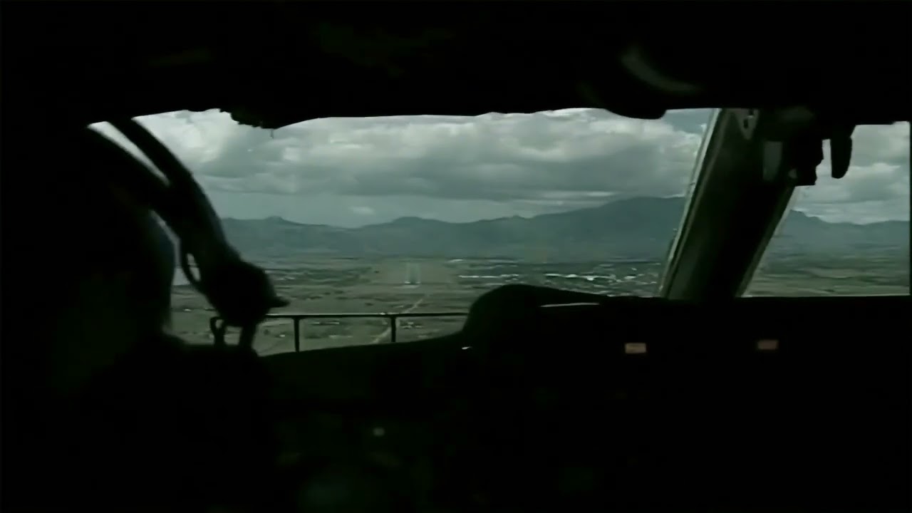 Concorde, Cockpit view landing in to Fiji Airport, Pilot Max Robinson.