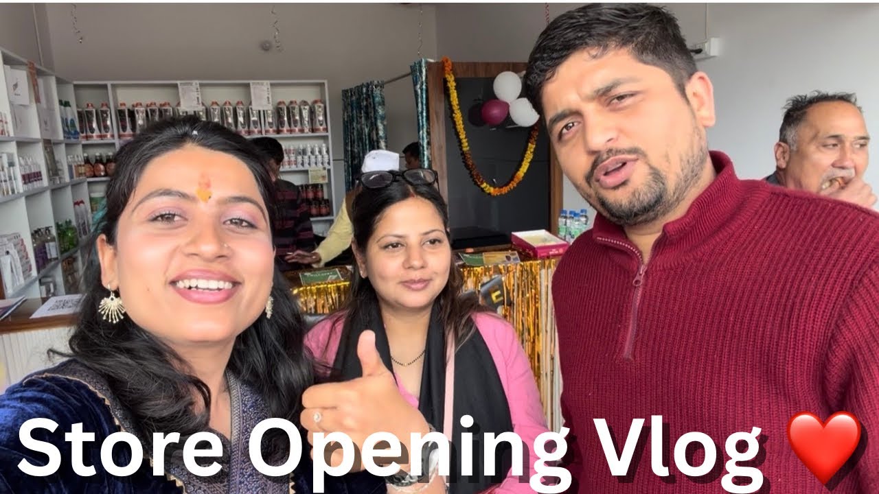 Store khulte hi hazaron ki bheed ho gai 😍 Store Opening Vlog ❤️ @PawanPahadiVLOGS 
