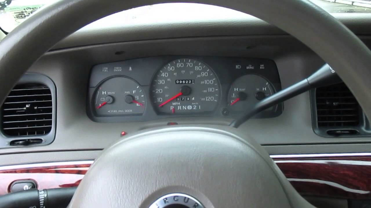 2002 Mercury Grand Marquis GS Start Up/ Brief Walkthrough