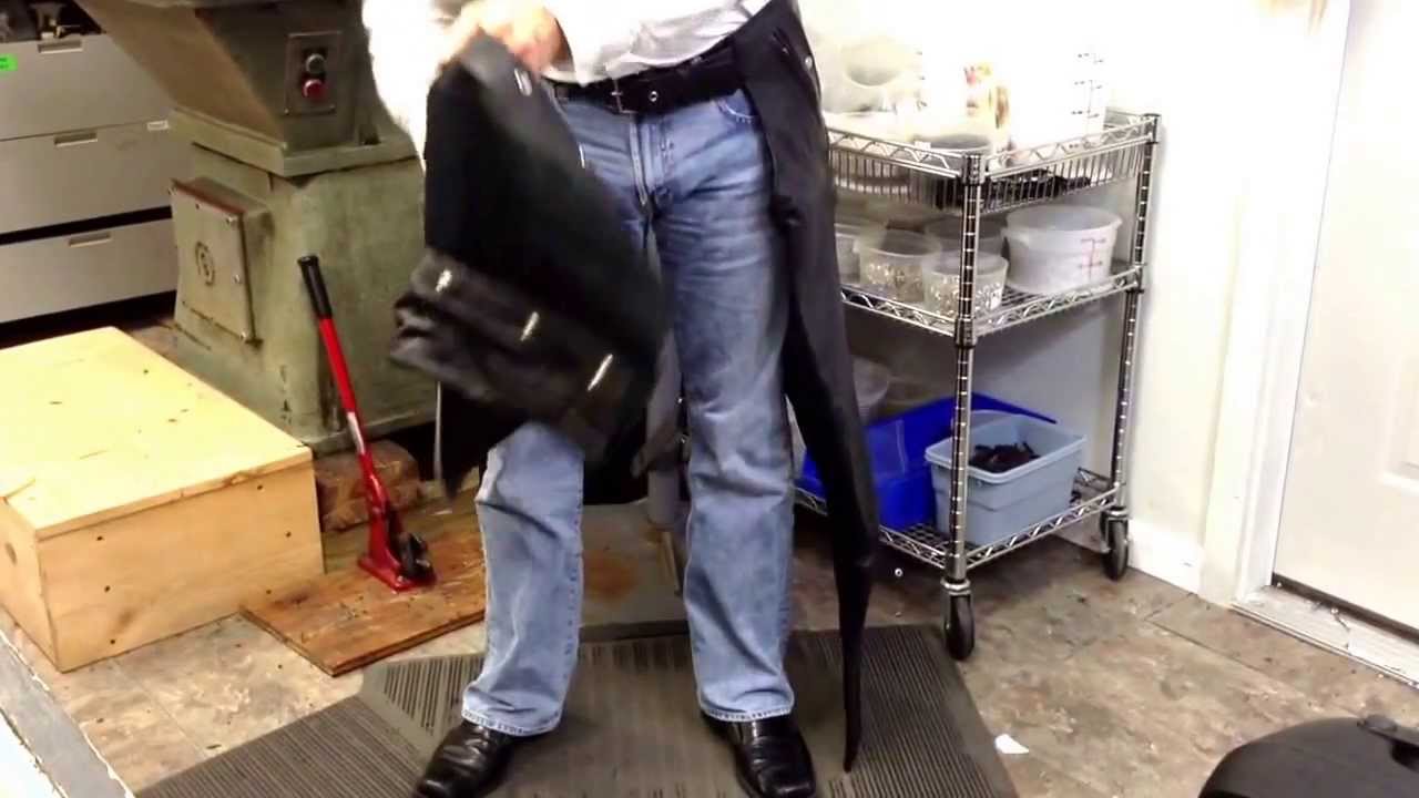 How to Properly Put On Chaps By Jamin Leather&reg;