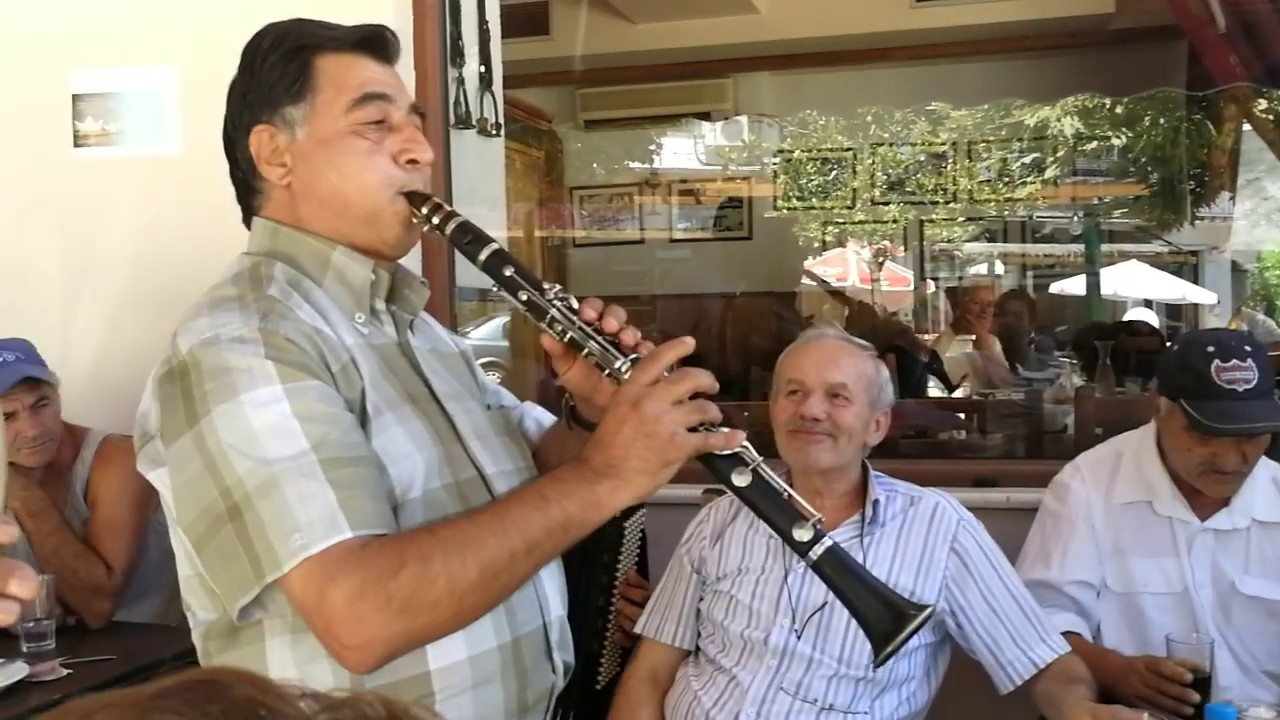 ΠΑΡΑΚΑΛΑΜΟΣ  EPIRUS  - SPYROS CLARINO- AUGUST 2017