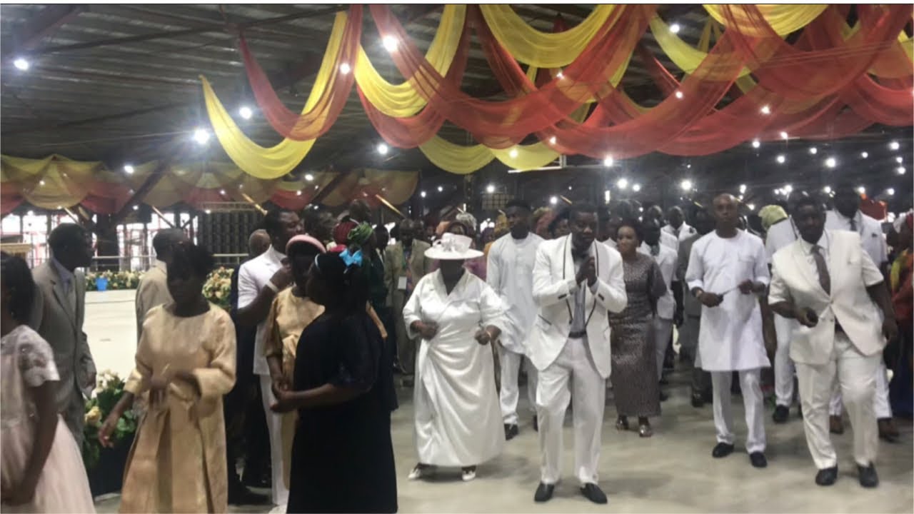 ADEBOYE’S FAMILY CELEBRATES THANKSGIVING