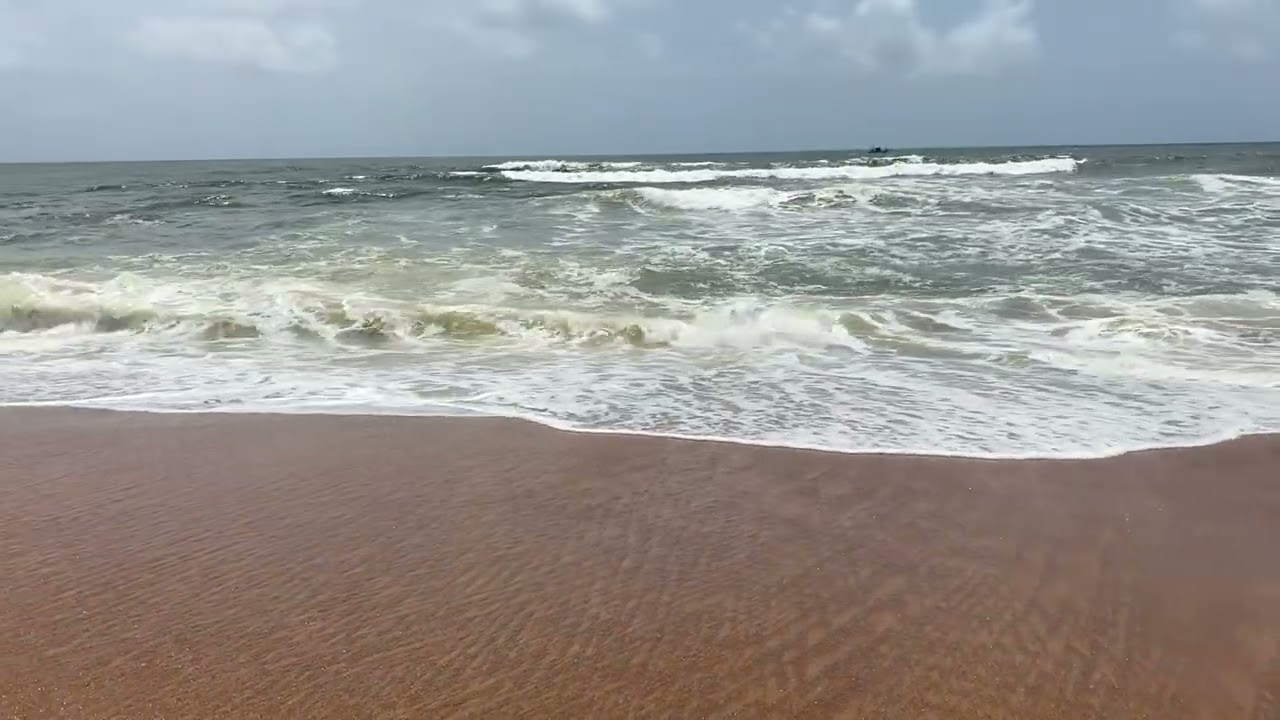 Exploring the Calm Side of Goa | Candolim Beach Walk